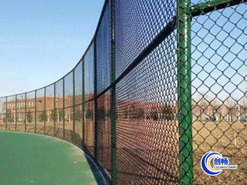 体育场围栏